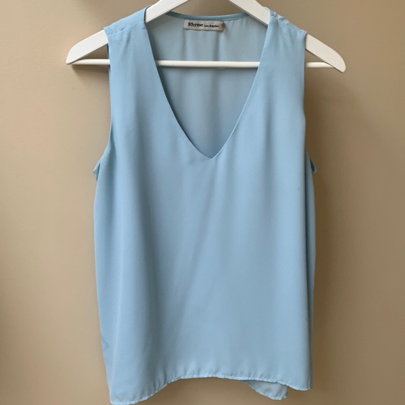 SOLD Not For Sale
3 for $20 - Sleeveless shell - Picture 1 of 5